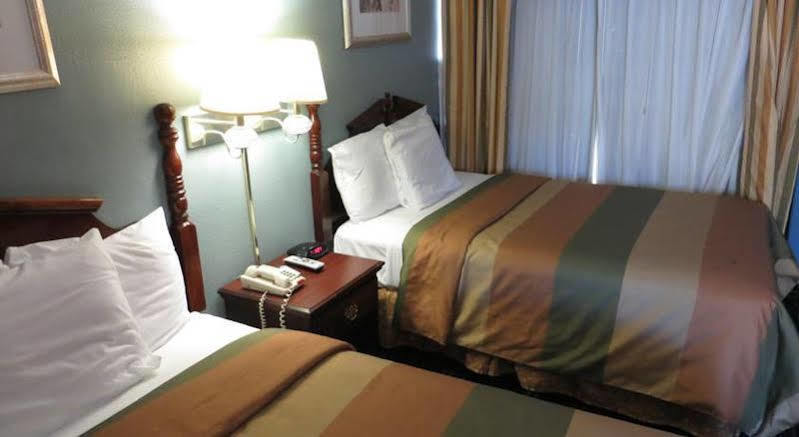 Rodeway Inn Hollywood Los Angeles Exterior photo