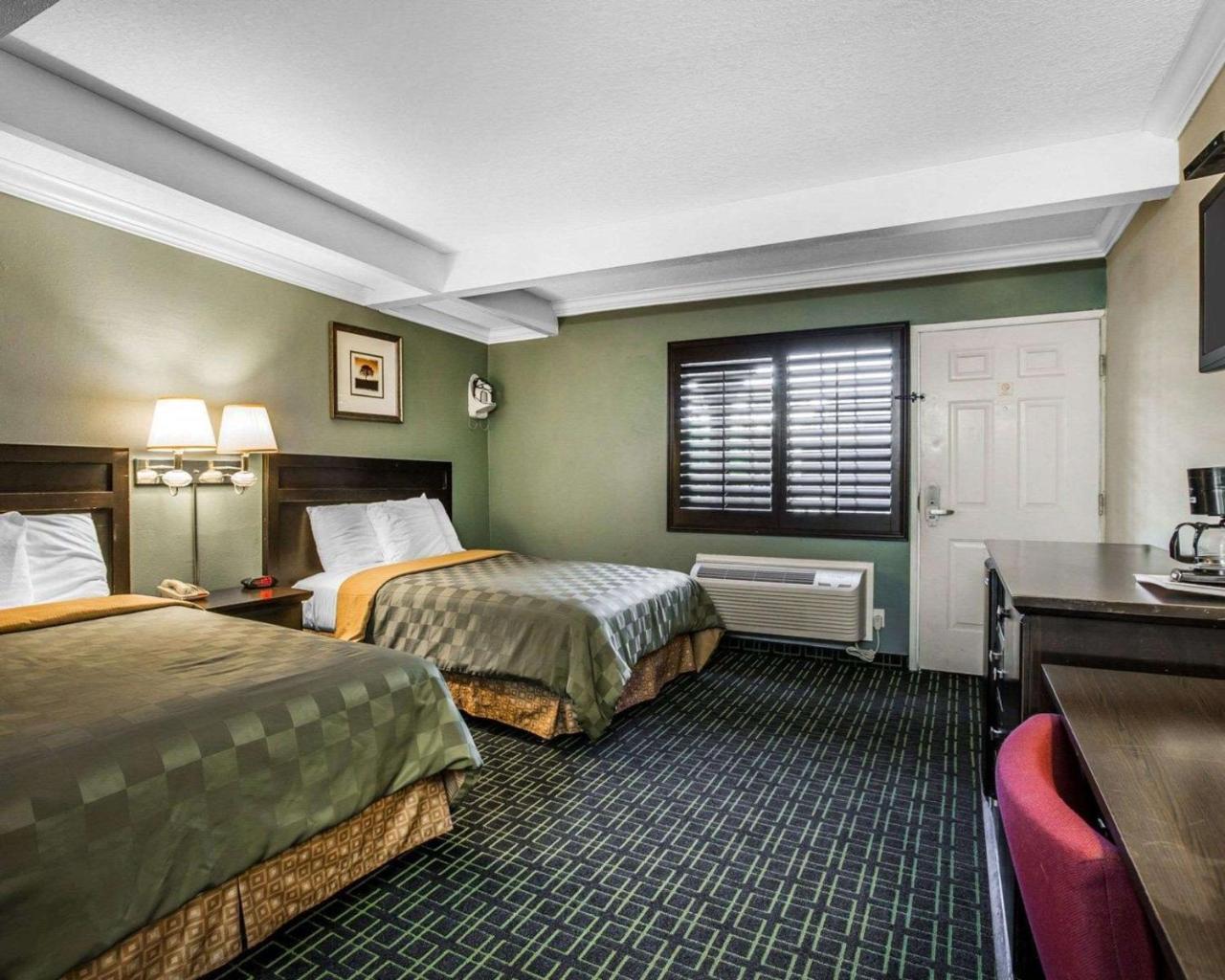 Rodeway Inn Hollywood Los Angeles Exterior photo