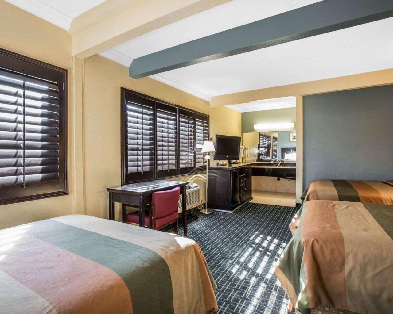 Rodeway Inn Hollywood Los Angeles Exterior photo