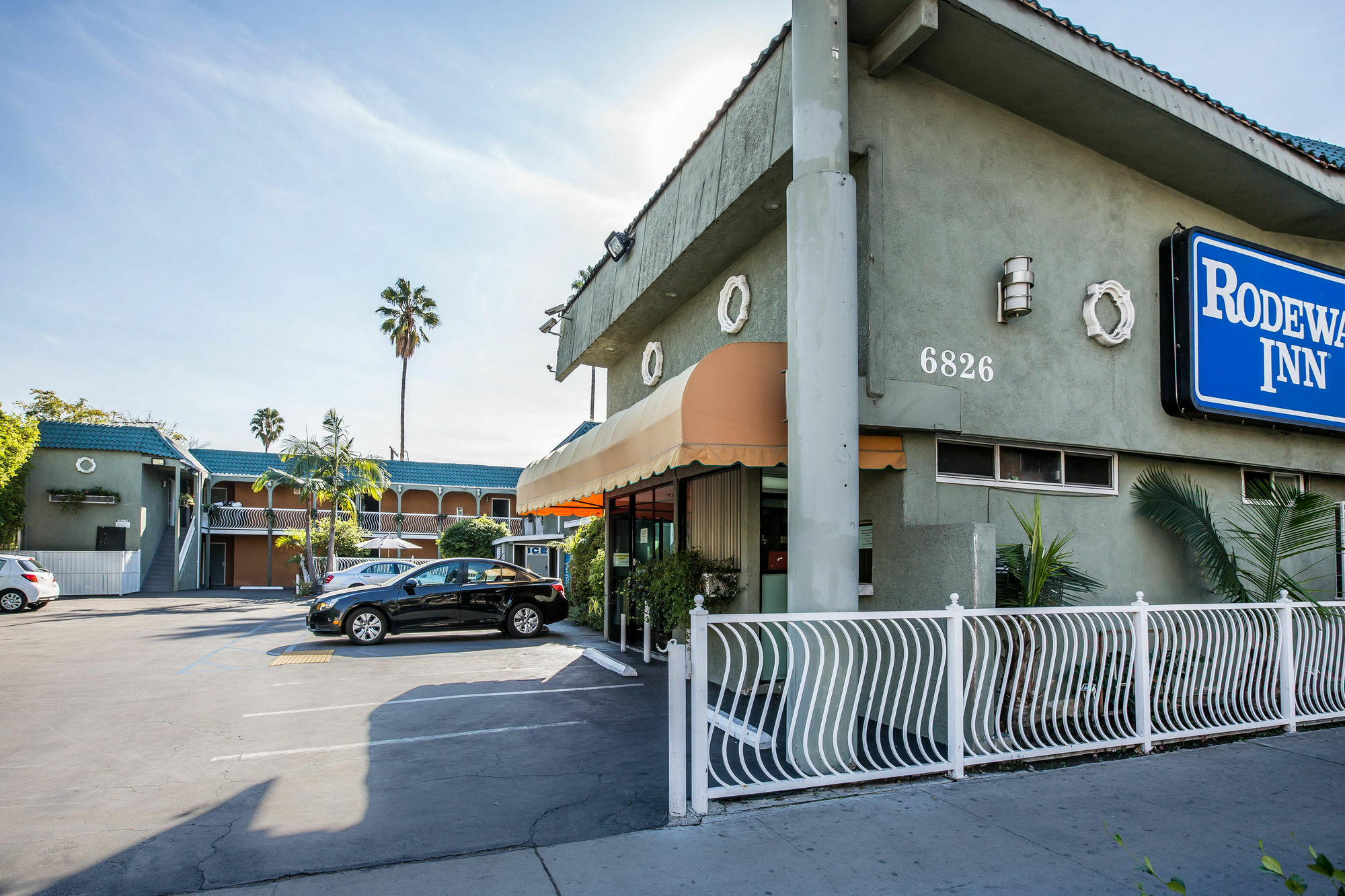 Rodeway Inn Hollywood Los Angeles Exterior photo
